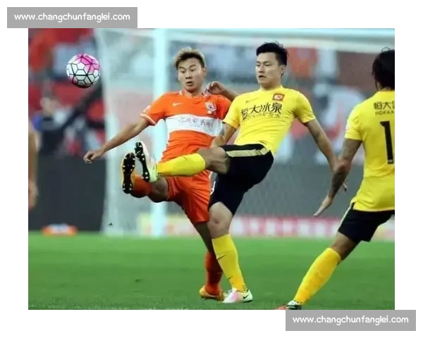 中超焦点对决：恒大迎战鲁能全程直播精彩瞬间抢先看